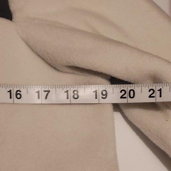 Athletics Work Women's Winter Jacket Size Small Cream and Brown Long Sleeves - Picture 13 of 13